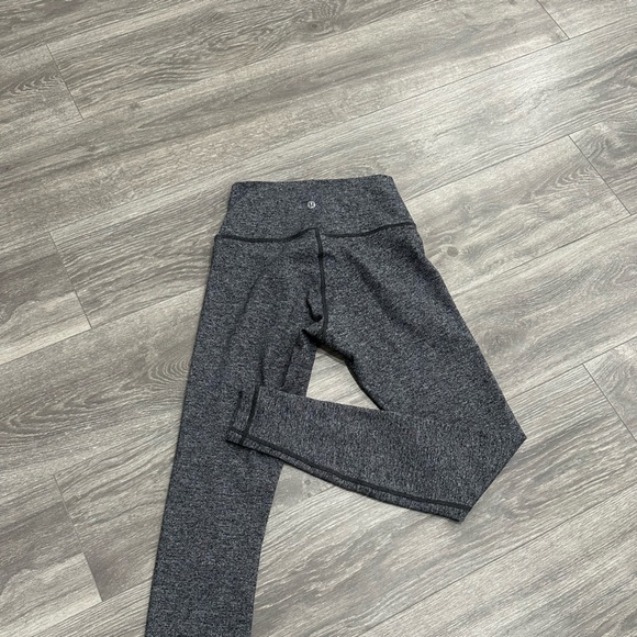 Lululemon Wunder Under Hi-Rise Tight *28"
Heathered Black - Picture 5 of 9